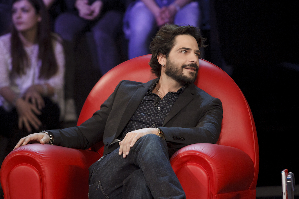 Galleria foto 'Amici 2017: Marco Bocci quinto giudice, Francesco De Gregori ospite' - foto 7