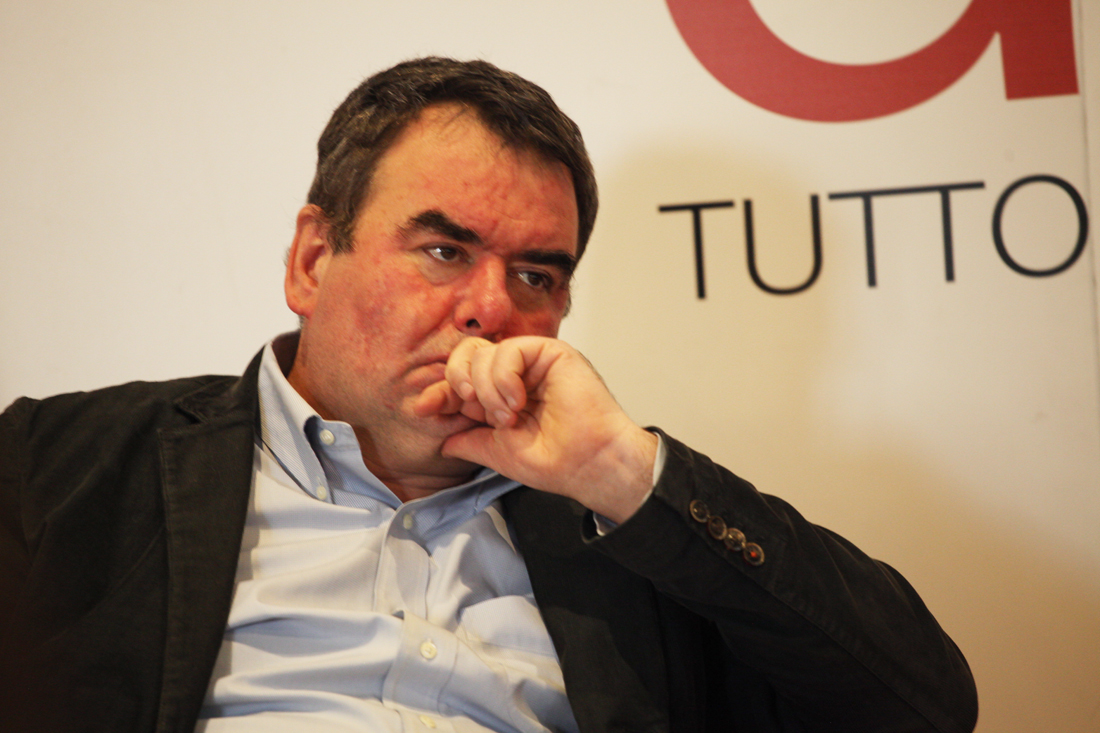 Così l’inquinamento annienta il pianeta – FOTO e VIDEO