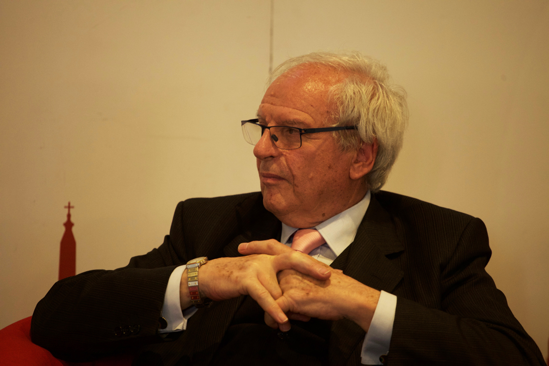 Così l’inquinamento annienta il pianeta – FOTO e VIDEO