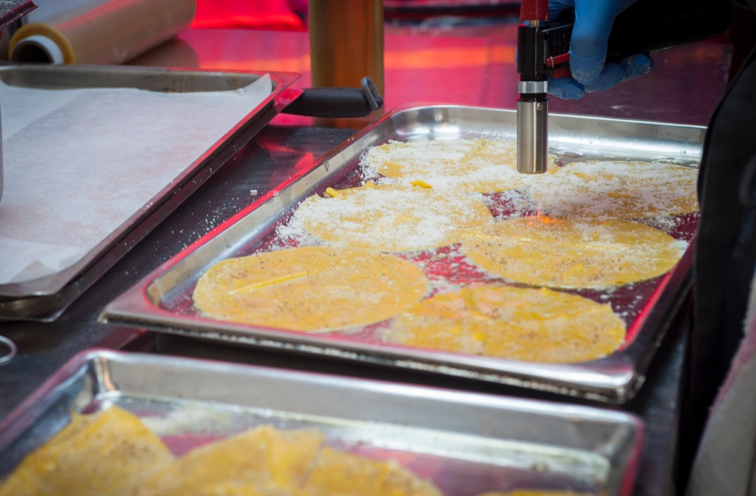 Lasagne al piccione: la ricetta di Andrea Berton – FOTO e VIDEO Lasagne al piccione: la ricetta di Andrea Berton – FOTO e VIDEO