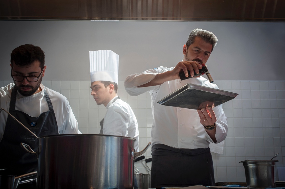 Lasagne al piccione: la ricetta di Andrea Berton – FOTO e VIDEO Lasagne al piccione: la ricetta di Andrea Berton – FOTO e VIDEO