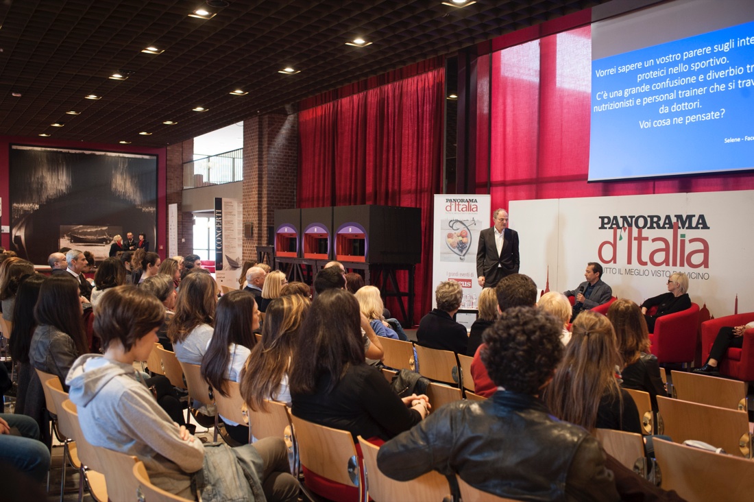 Lezioni di buona alimentazione a Torino – FOTO e VIDEO Lezioni di buona alimentazione a Torino – FOTO e VIDEO