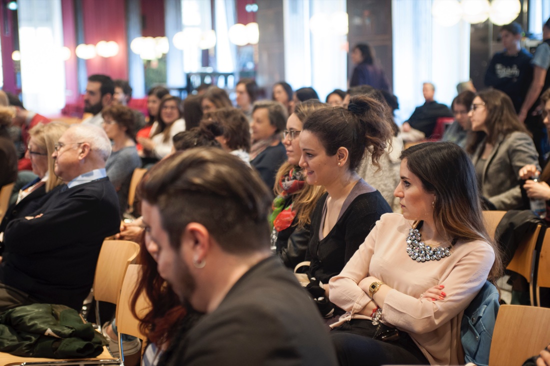 Lezioni di buona alimentazione a Torino – FOTO e VIDEO Lezioni di buona alimentazione a Torino – FOTO e VIDEO