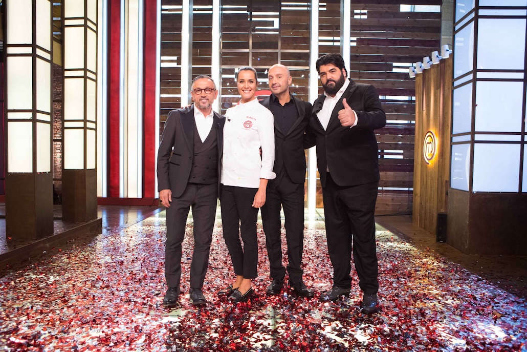Celebrity MasterChef: Roberta Capua batte Nesli e vince