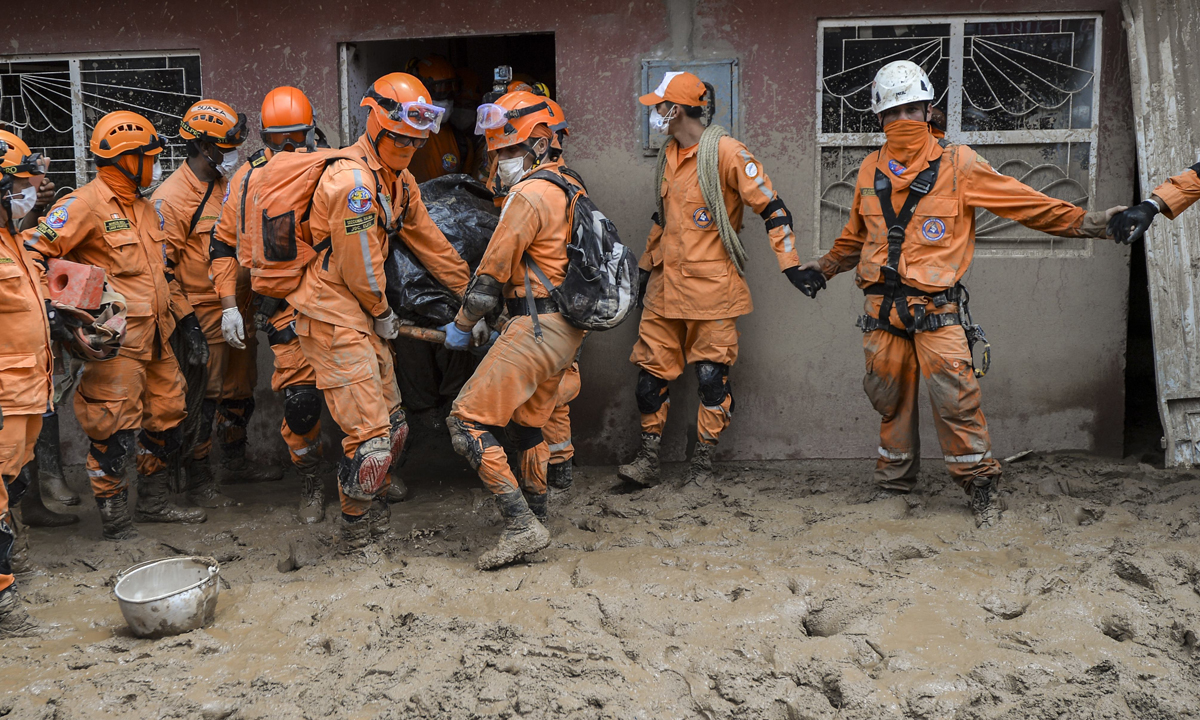 Galleria foto 'Colombia, valanga di fango su Mocoa – Foto' - foto 1
