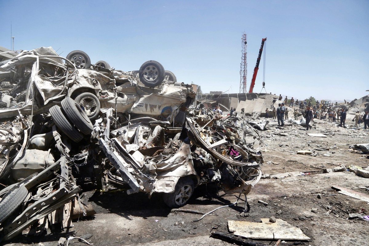 Galleria foto 'Kabul, autobomba vicino all’ambasciata tedesca: 80 vittime e 350 feriti' - foto 6