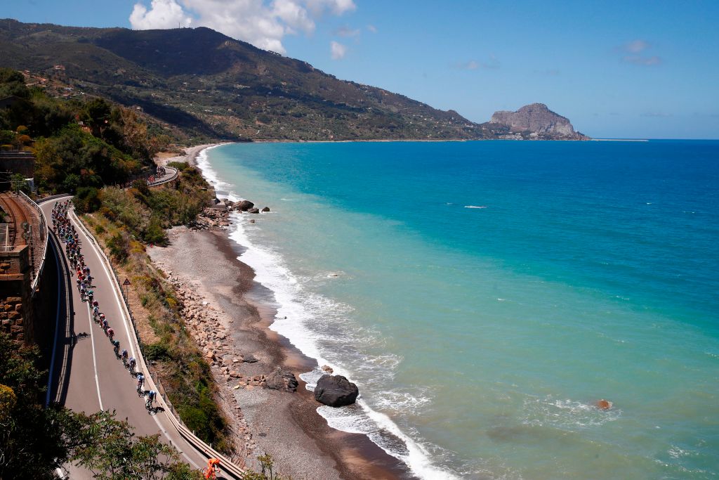 Tom Dumoulin è il primo olandese a vincere il Giro d’Italia