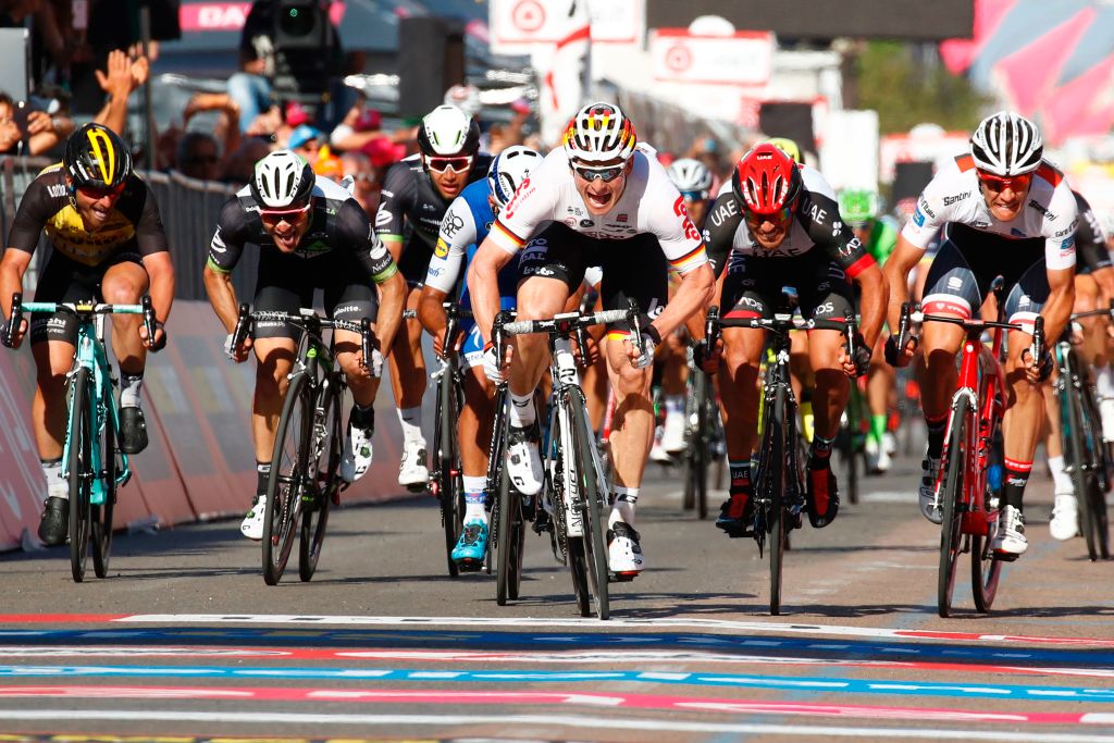 Tom Dumoulin è il primo olandese a vincere il Giro d’Italia