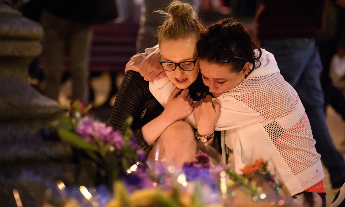 Manchester, strage al concerto: cosa sappiamo finora