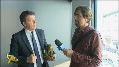 Striscia la Notizia, Tapiro d’Oro a Matteo Renzi il caso Bonus Cultura | video