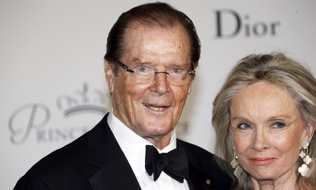È morto l’attore Roger Moore, indimenticabile James Bond – Foto