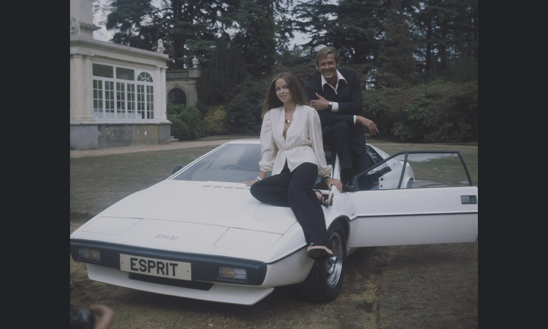 È morto l’attore Roger Moore, indimenticabile James Bond – Foto