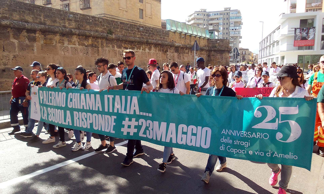 Il ricordo di Falcone e Borsellino, 25 anni dopo le stragi – Foto