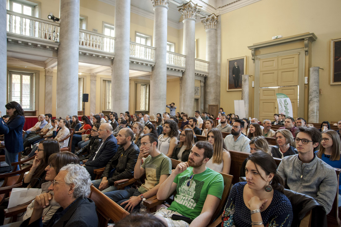 La Terra vista dallo spazio: meraviglia e distruzione – FOTO e VIDEO La Terra vista dallo spazio: meraviglia e distruzione – FOTO e VIDEO