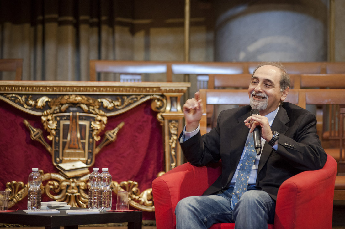 La Terra vista dallo spazio: meraviglia e distruzione – FOTO e VIDEO La Terra vista dallo spazio: meraviglia e distruzione – FOTO e VIDEO