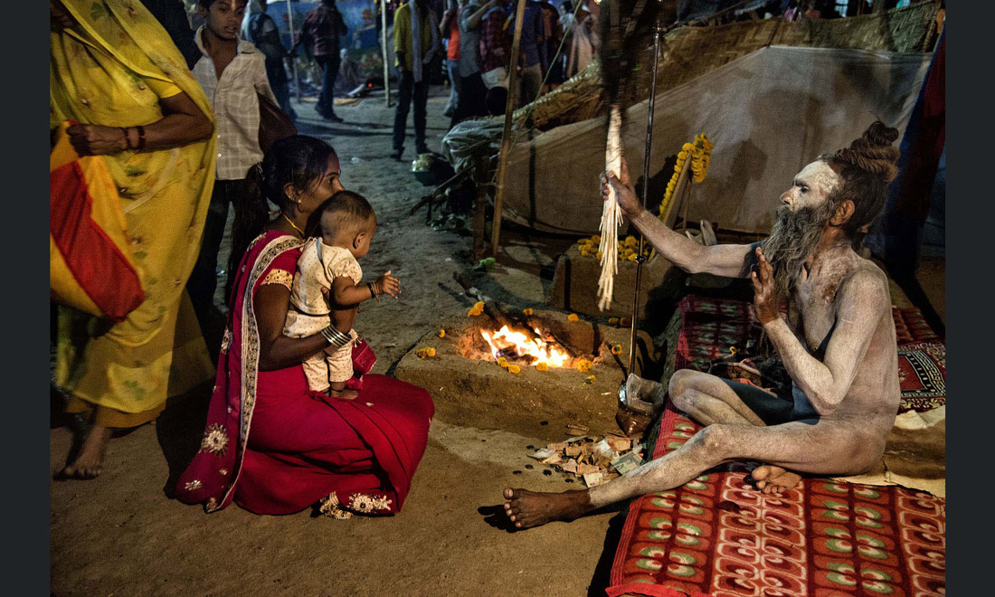 Unusual Visions, l’India insolita di Emiliano Pinnizzotto in mostra a Roma