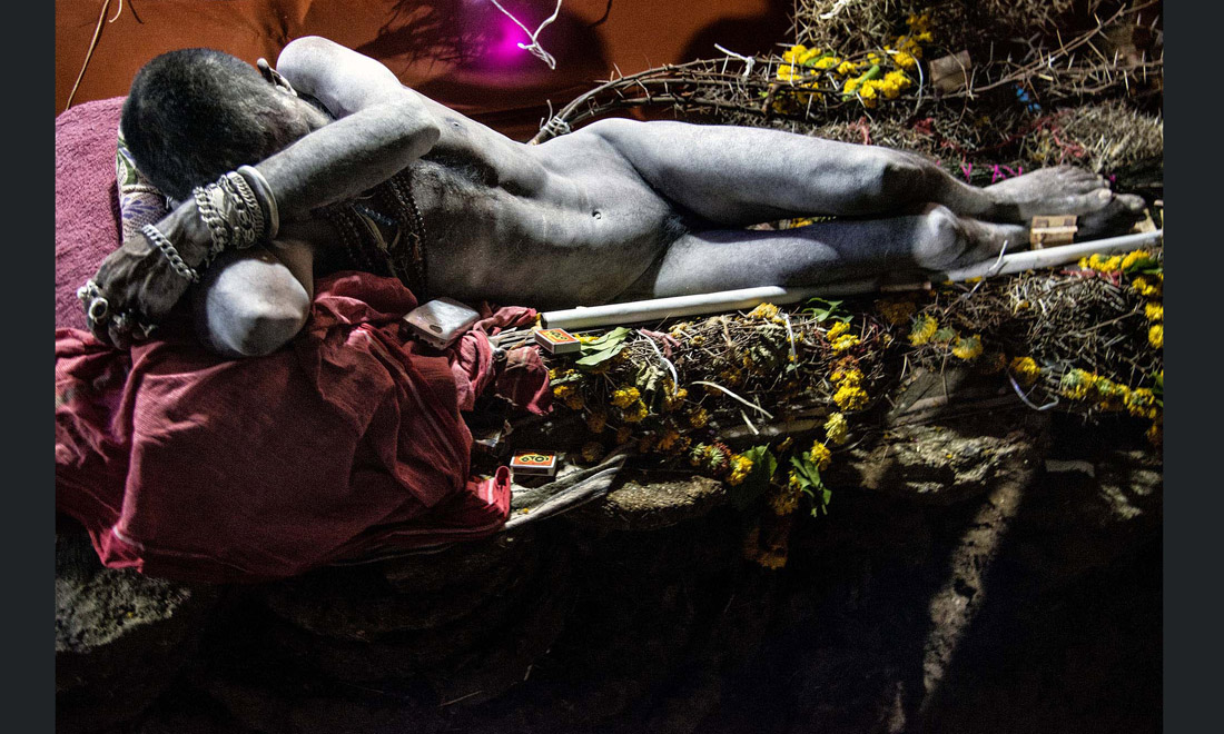 Unusual Visions, l’India insolita di Emiliano Pinnizzotto in mostra a Roma