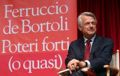 Entra in guerra l’armata dei libri