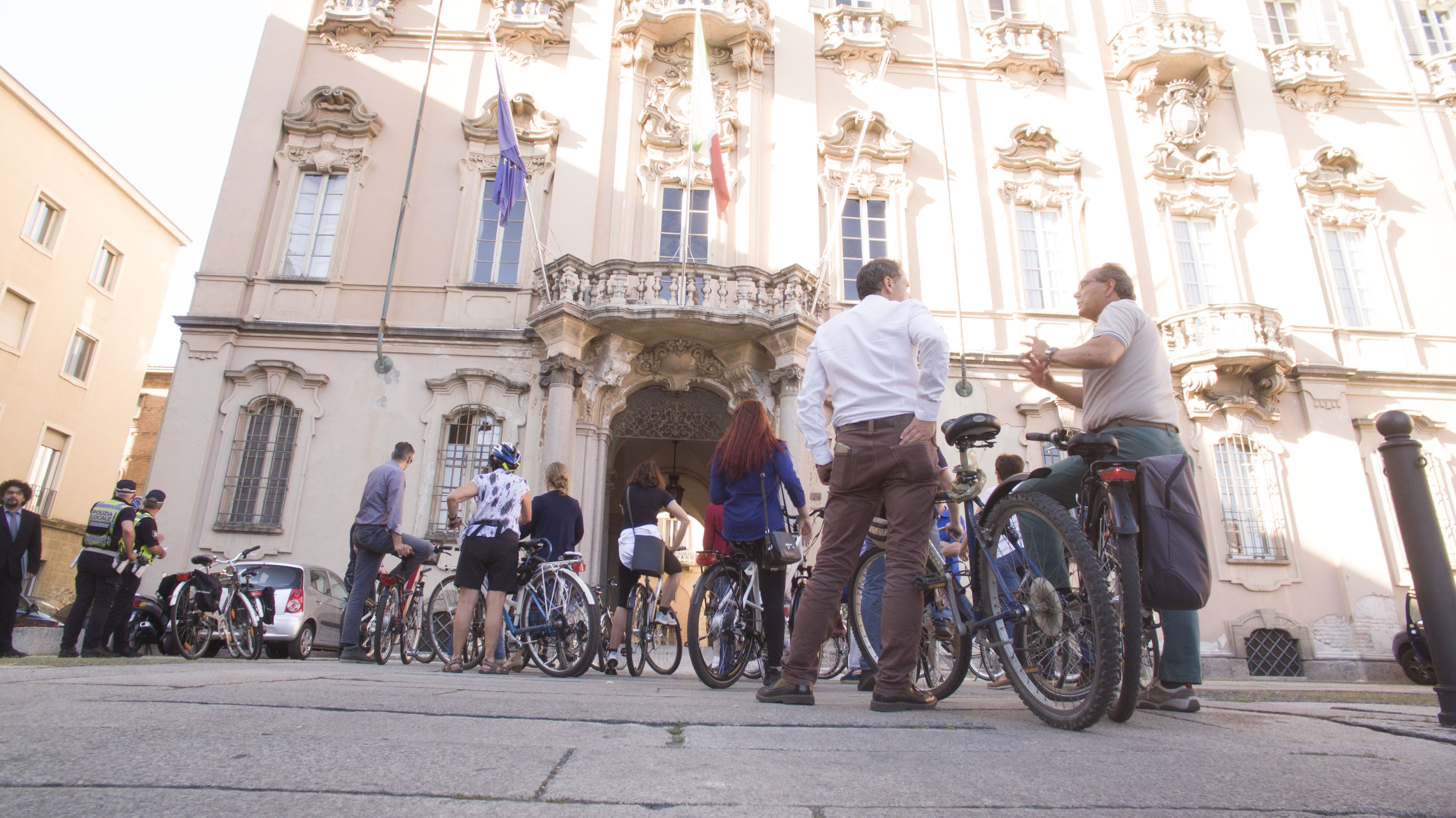 Ma quanto è bella Pavia in bicicletta – FOTO e VIDEO Ma quanto è bella Pavia in bicicletta – FOTO e VIDEO