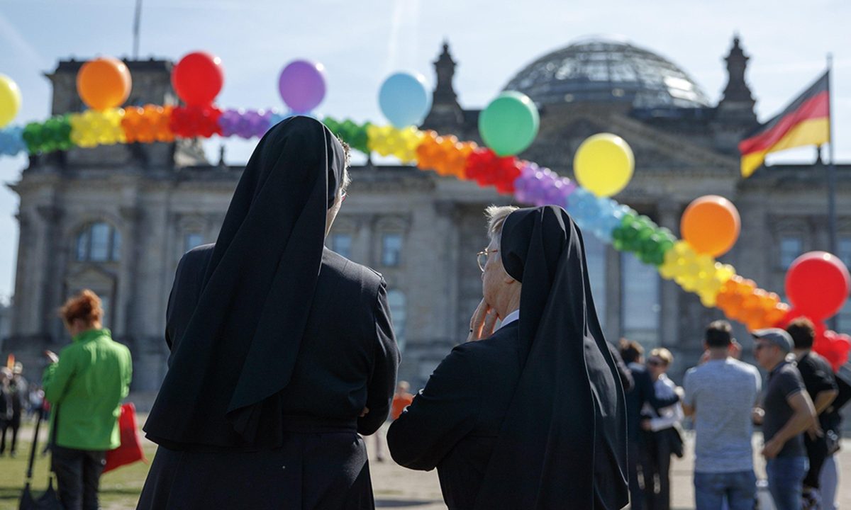 Galleria foto 'La giornata internazionale contro l’omofobia – Foto' - foto 7