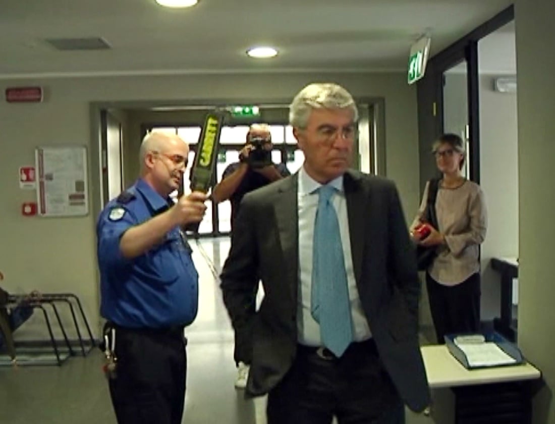 Consoli in Veneto Banca: prestiti allegri e trasferimenti improvvisi