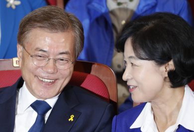Chi è Moon Jae-In, il nuovo presidente della Corea del Sud