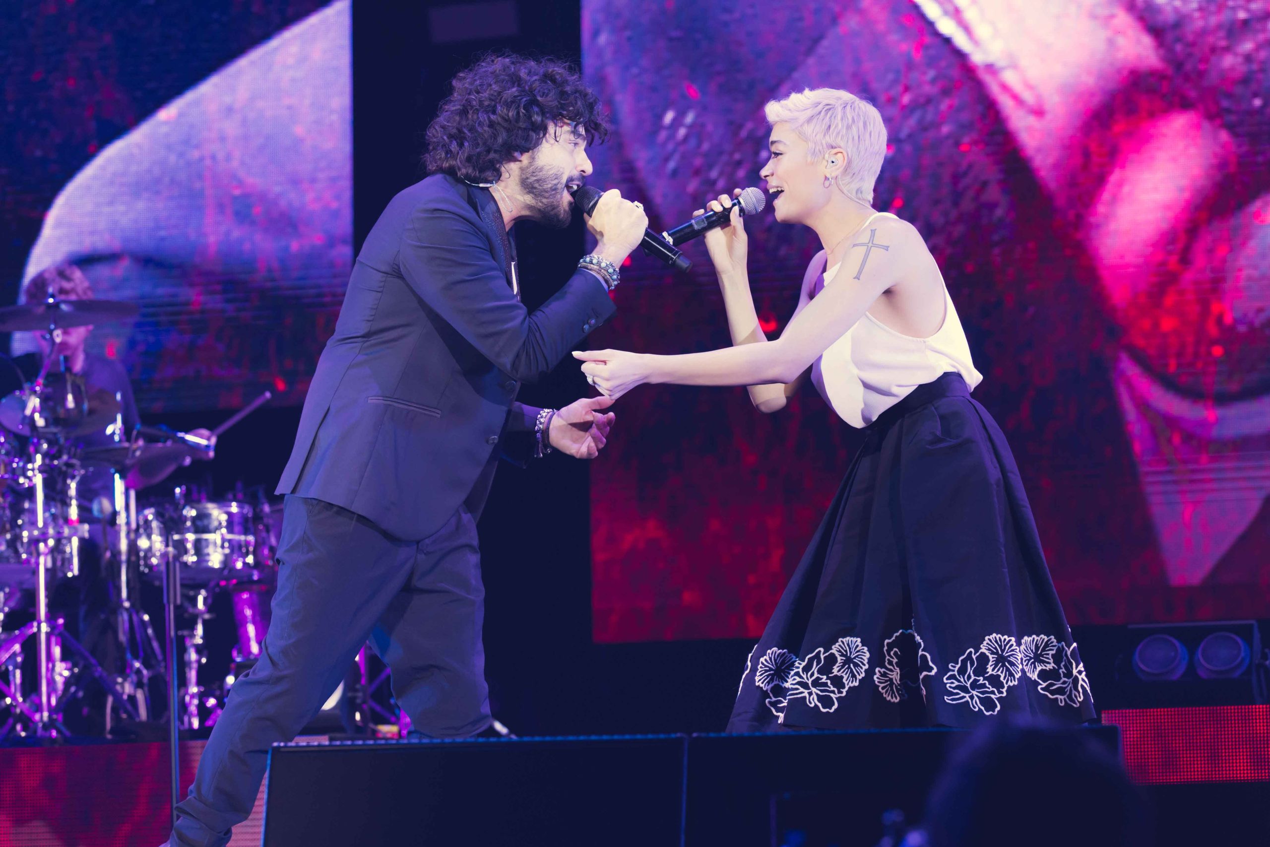 Il ritorno di Renga al Forum di Assago: la recensione