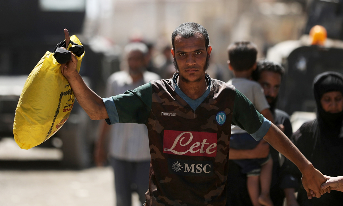 L’Isis sconfitto: “Adesso bisogna superare la violenza settaria”