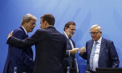 Migranti, Gentiloni ribadisce: aiuto dall’Europa o bloccheremo i porti