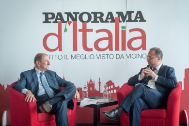 Pompei, l’uomo che vuole cablare l’Italia con la banda ultralarga – FOTO e VIDEO