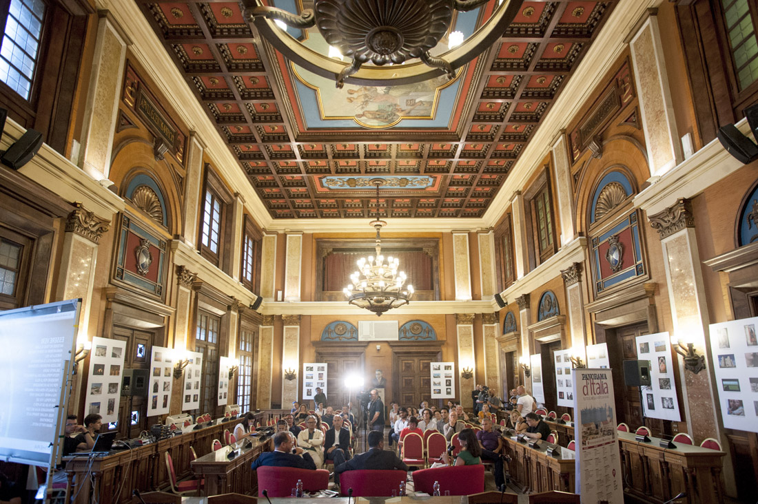 Bari, città delle contraddizioni – FOTO e VIDEO