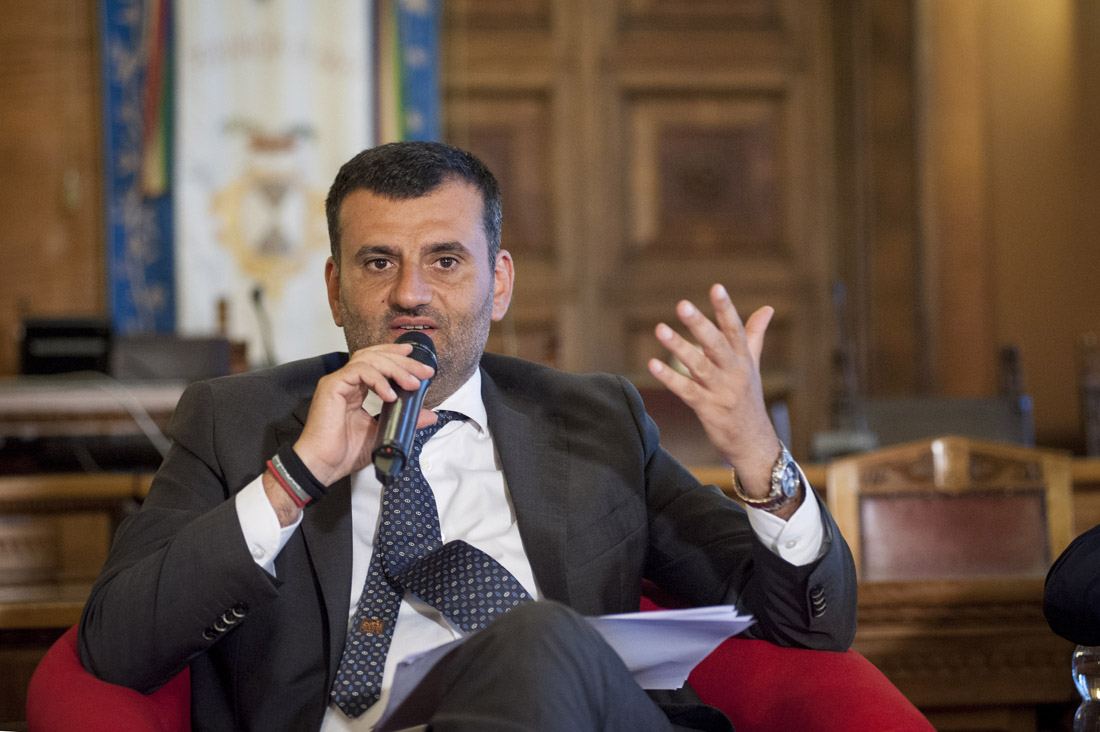 Bari, città delle contraddizioni – FOTO e VIDEO