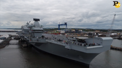 Varata la “Queen Elizabeth” la nuova portaerei della Marina inglese