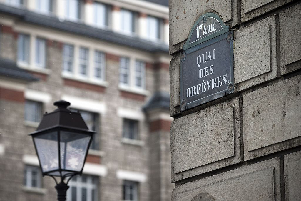 Parigi: traslocano gli uffici del commissario Maigret