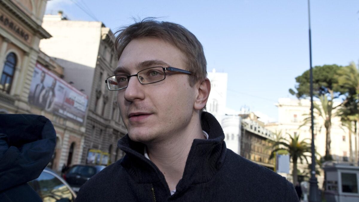 Caso Garlasco, il Dna di Stasi sull’ultima colazione di Chiara Poggi e il caos difensivo di Massimo Lovati