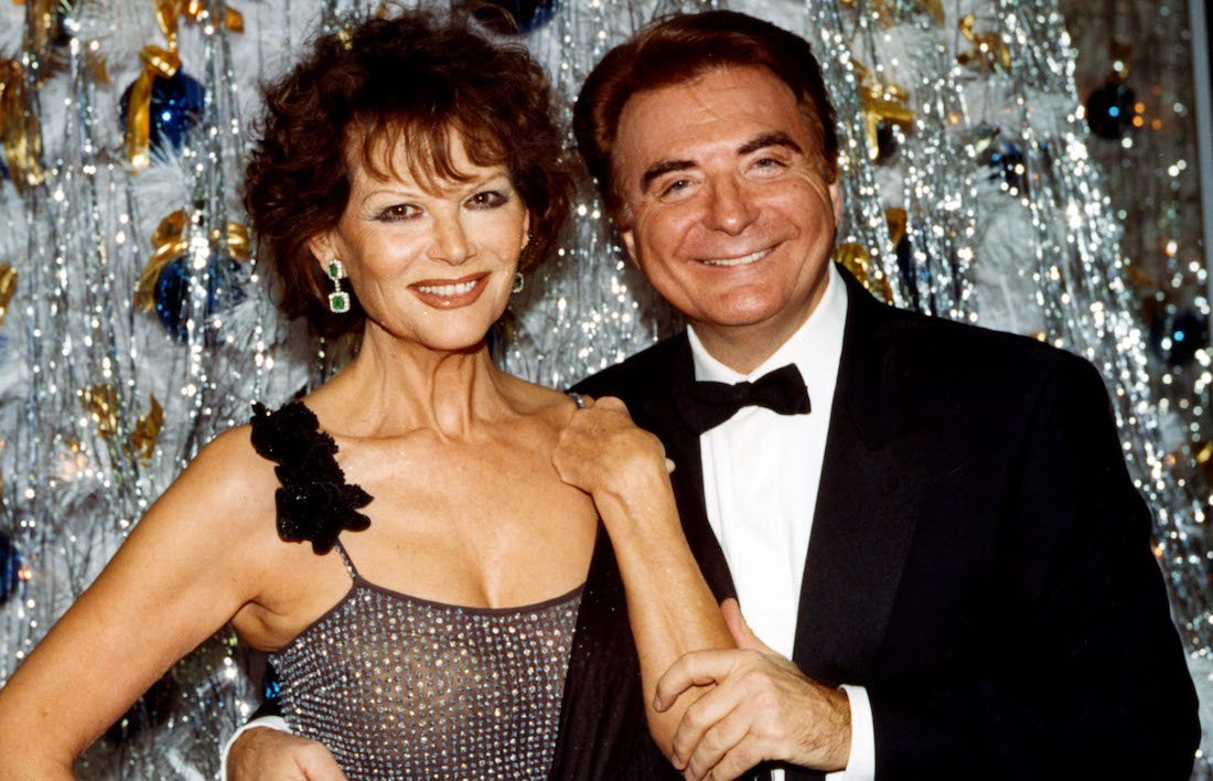 Addio a Paolo Limiti: il conduttore tv è morto a 77 anni