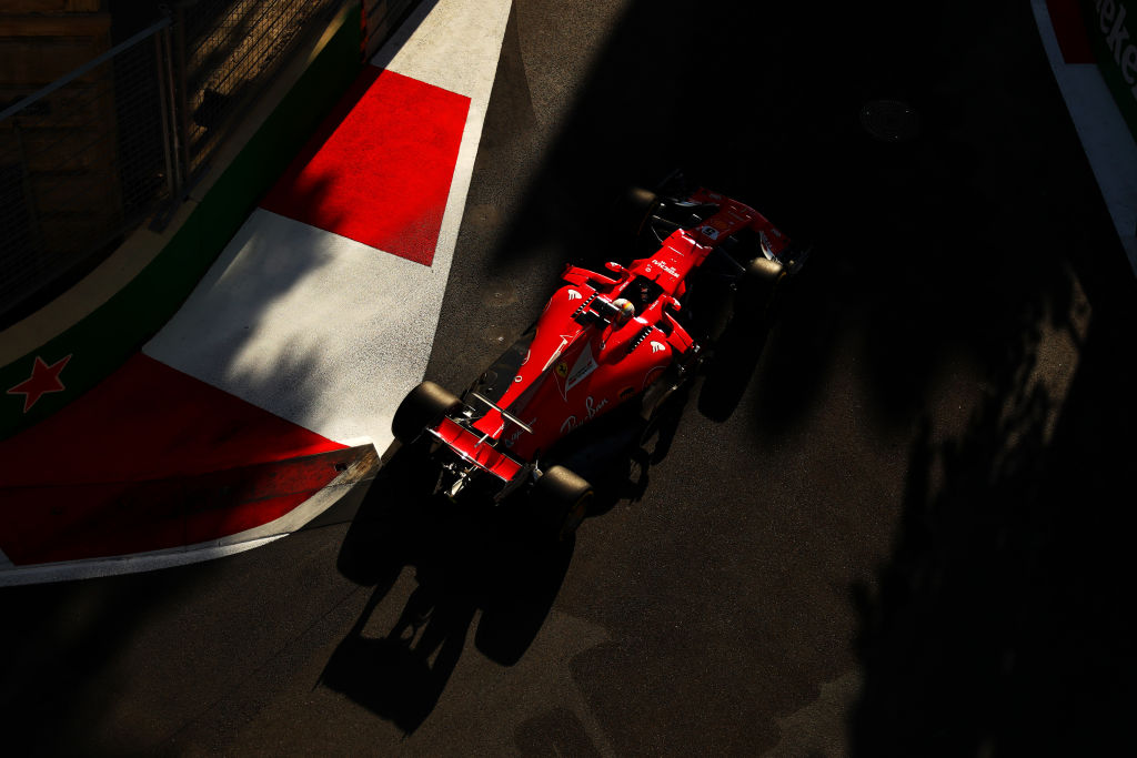 Gp Azerbaigian, Vettel batte Hamilton (ma perde la guerra di nervi)