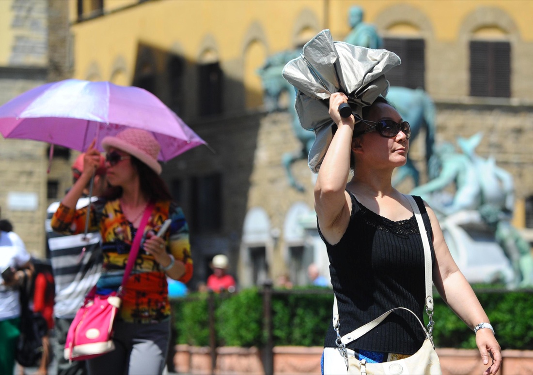 Meteo: le estati più calde. Afa killer per il 2017 Meteo: le estati più calde. Afa killer per il 2017