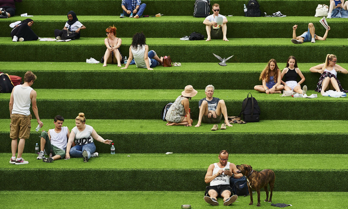 Meteo: le estati più calde. Afa killer per il 2017 Meteo: le estati più calde. Afa killer per il 2017