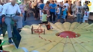 Maturità: ecco la bicicletta con le ruote quadrate