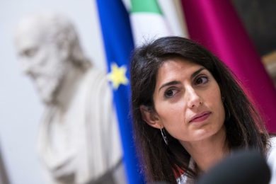 Virginia Raggi verso il processo per falso e abuso d’ufficio