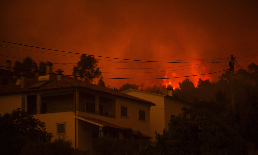 Portogallo, incendio nei boschi di Pedrogao Grande: una tragedia mai vista – Foto e video