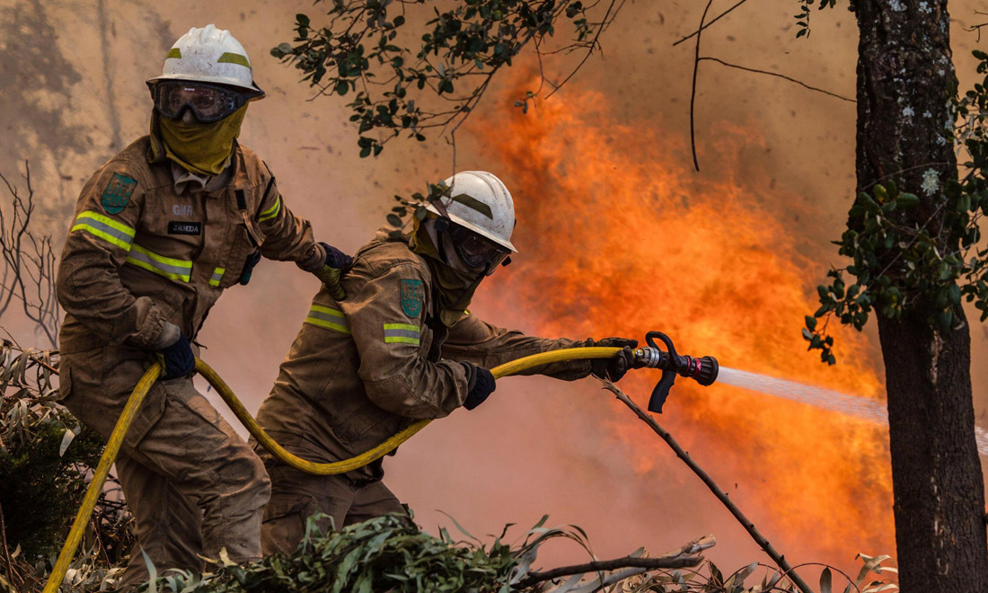 Portogallo, incendio nei boschi di Pedrogao Grande: una tragedia mai vista – Foto e video
