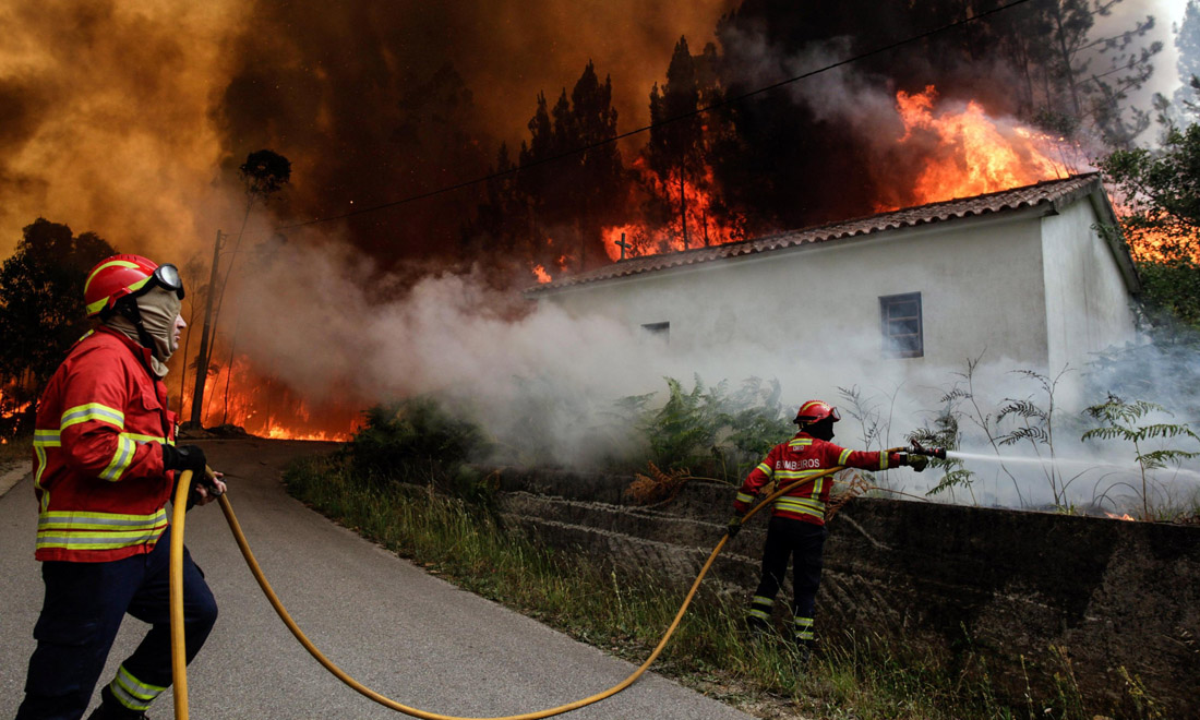 Portogallo, incendio nei boschi di Pedrogao Grande: una tragedia mai vista – Foto e video