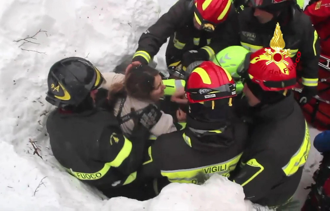 Vigili del fuoco, gli eroi di ogni giorno in foto