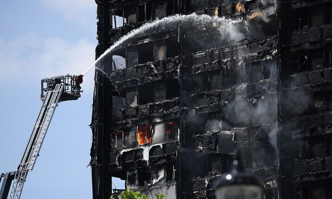 Vigili del fuoco, gli eroi di ogni giorno in foto