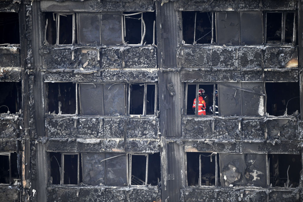 Vigili del fuoco, gli eroi di ogni giorno in foto