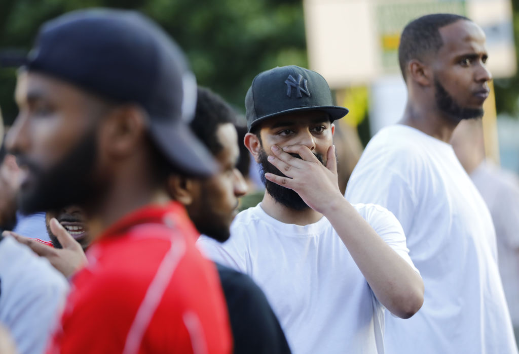 Londra: l’attentato sui fedeli islamici a Finsbury Park – FOTO e VIDEO