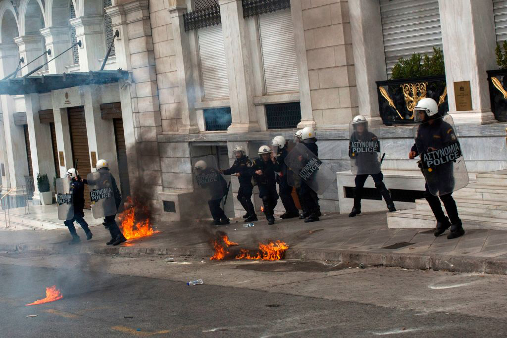 Grecia, perché ha avuto bisogno ancora di soldi