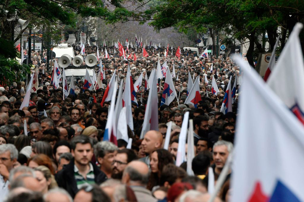 Grecia, perché ha avuto bisogno ancora di soldi